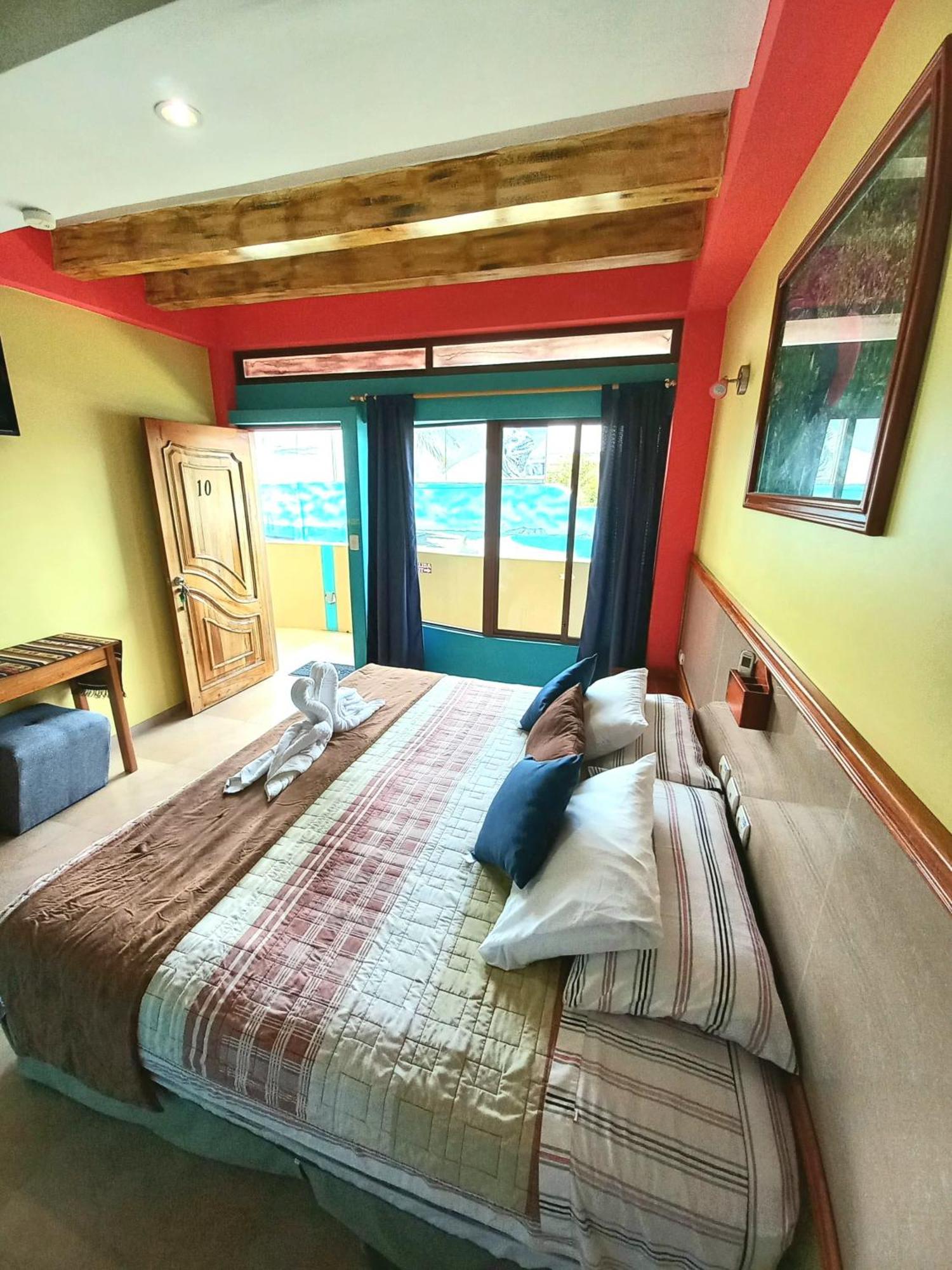 Galapagos Eco Friendly Bed & Breakfast Puerto Baquerizo Moreno Bagian luar foto