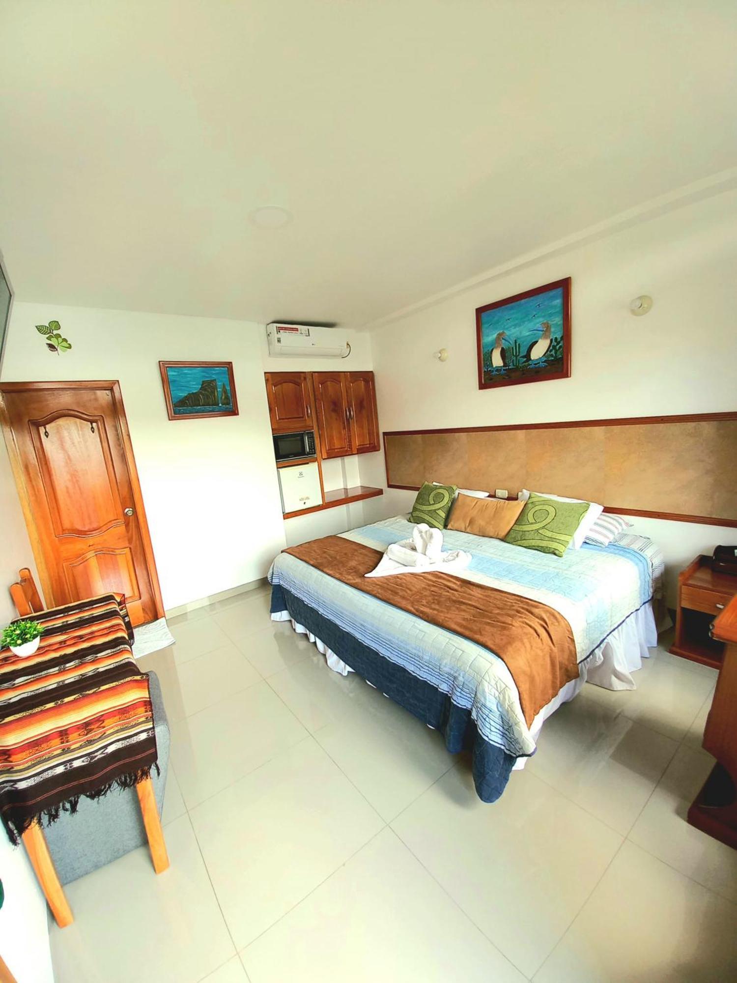 Galapagos Eco Friendly Bed & Breakfast Puerto Baquerizo Moreno Ruang foto